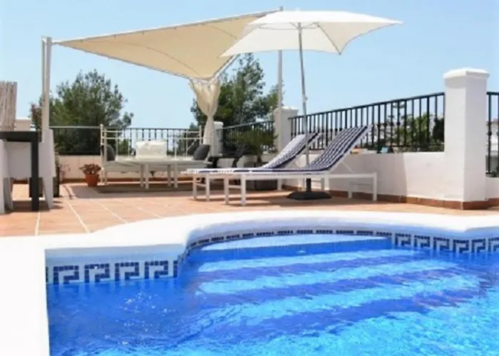 With Private Pool Διαμέρισμα Nerja